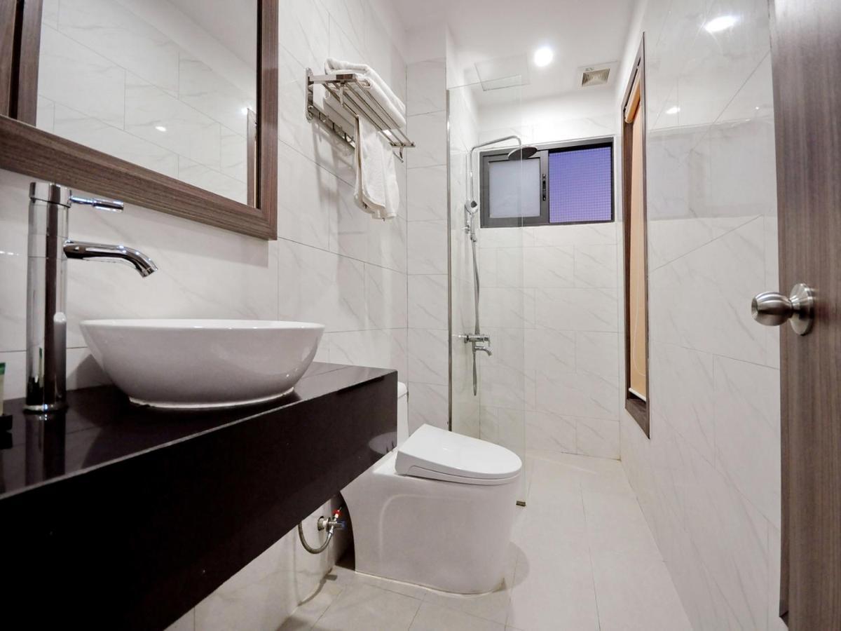 Mega Light Hotel Nha Trang Buitenkant foto